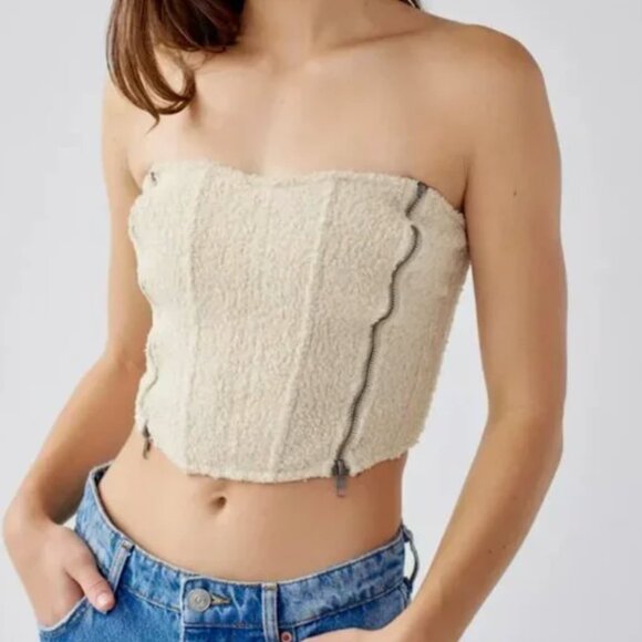 Out From Under Fleece Double-Zip Corset - Picture 3 of 6